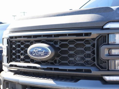 Used 2023 Ford F250 XLT w/ XLT Premium Package image 2