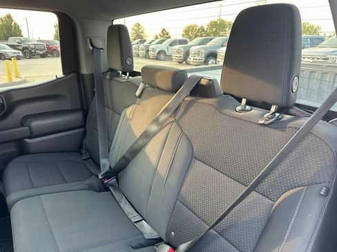 Used 2021 Chevrolet Silverado 1500 Custom AWD/4WD image 19