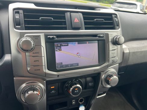 Used 2015 Toyota 4Runner SR5 RWD image 15