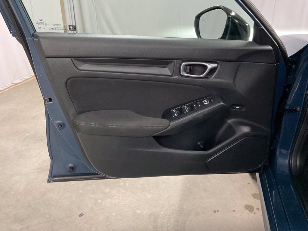 Certified 2025 Honda Civic Sport image 18