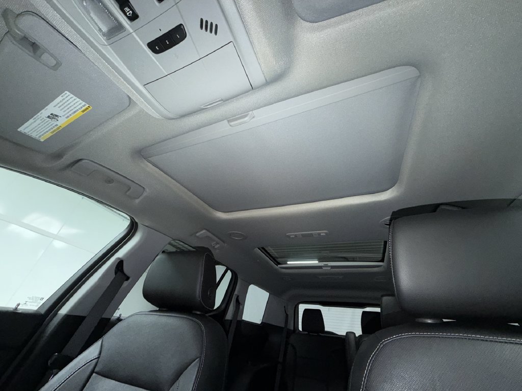 Used 2019 GMC Acadia SLT w/ Black Edition AWD/4WD image 24