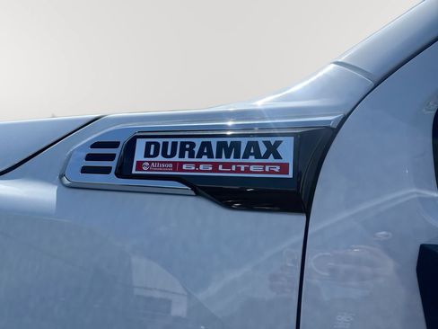 New 2026 GMC Sierra 2500 Denali w/ Denali Reserve Package AWD/4WD image 29