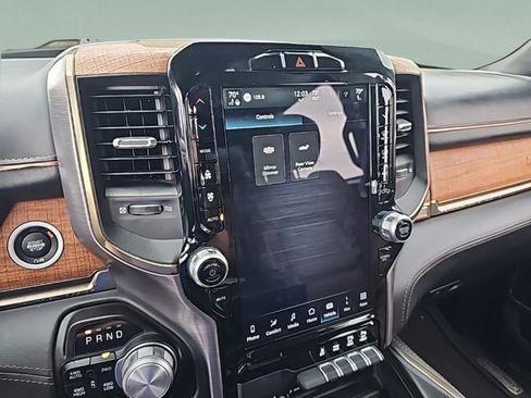 Used 2023 RAM 1500 Limited image 22