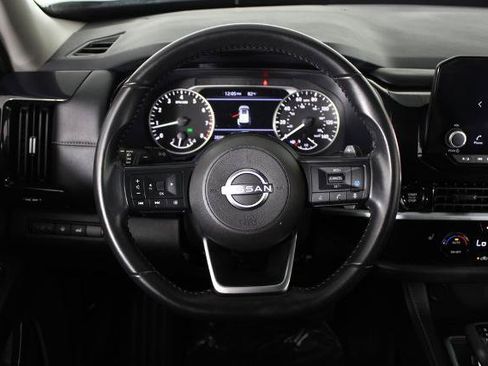 Certified 2025 Nissan Pathfinder SV AWD/4WD image 22