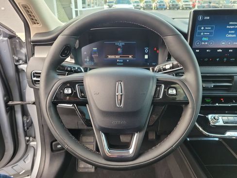 Certified 2023 Lincoln Corsair AWD w/ Equipment Group 101A image 23