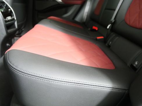 New 2026 BMW X6 xDrive40i image 15