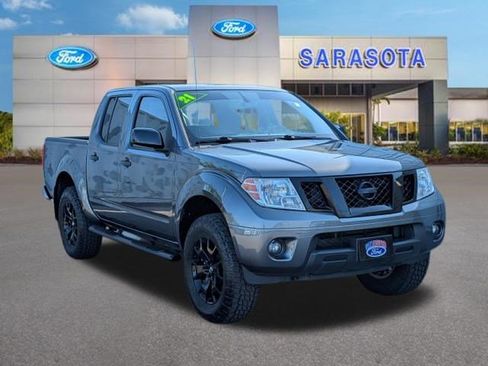 Used 2021 Nissan Frontier SV w/ Midnight Edition Floor Mats AWD/4WD image 1