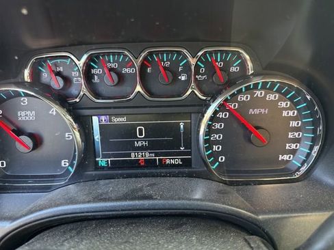 Used 2018 Chevrolet Silverado 1500 LT w/ All Star Edition image 13