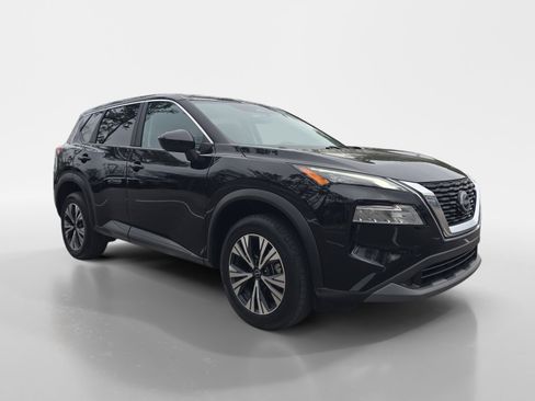 Used 2023 Nissan Rogue SV image 7