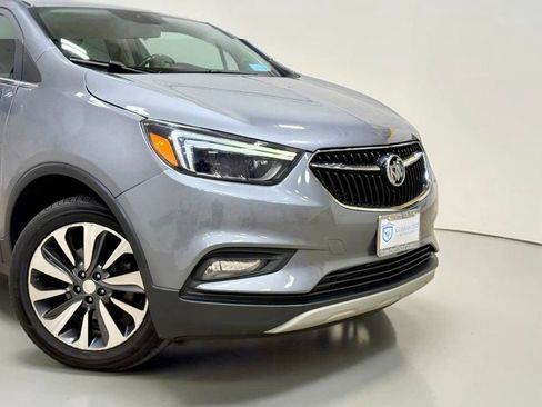 Used 2019 Buick Encore Essence AWD/4WD image 6