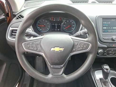 Used 2018 Chevrolet Equinox LT image 20