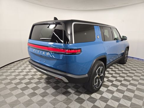 Used 2023 Rivian R1S Adventure AWD/4WD image 5