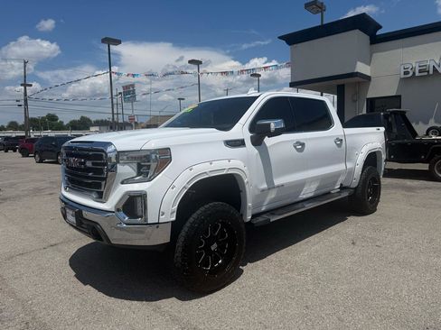 Used 2019 GMC Sierra 1500 SLT w/ SLT Premium Plus Package AWD/4WD image 2