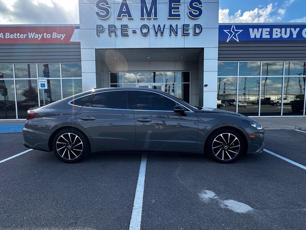 Used 2020 Hyundai Sonata SEL Plus w/ Tech Package FWD image 4