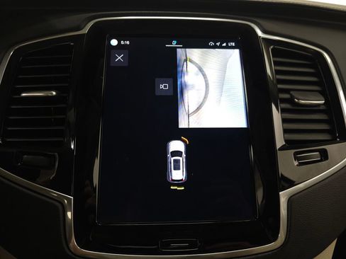 Certified 2024 Volvo XC90 T8 Ultimate AWD/4WD image 28