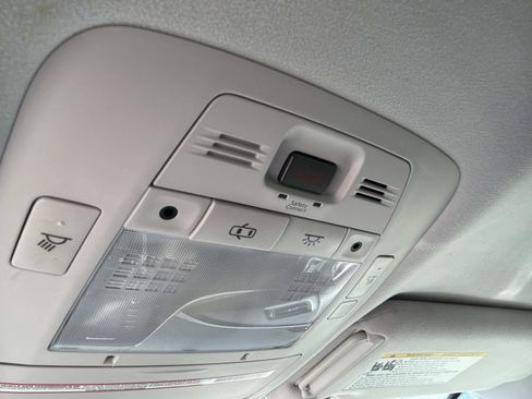 Used 2019 Toyota Mirai FWD image 30