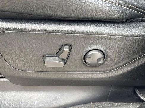 Used 2022 RAM 1500 Rebel w/ Rebel Level B Equipment Group AWD/4WD image 15