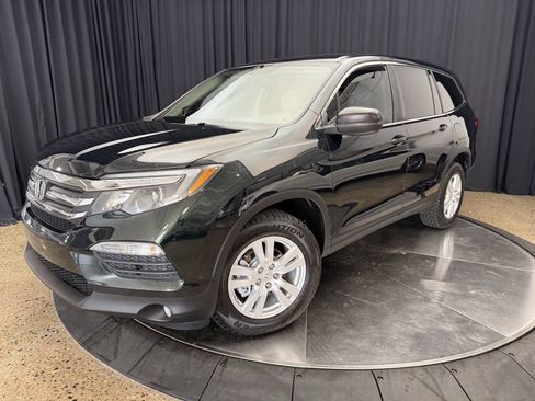 Used 2016 Honda Pilot LX image 2