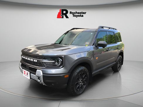 Used 2025 Ford Bronco Sport Badlands w/ Badlands Tech Package AWD/4WD image 3