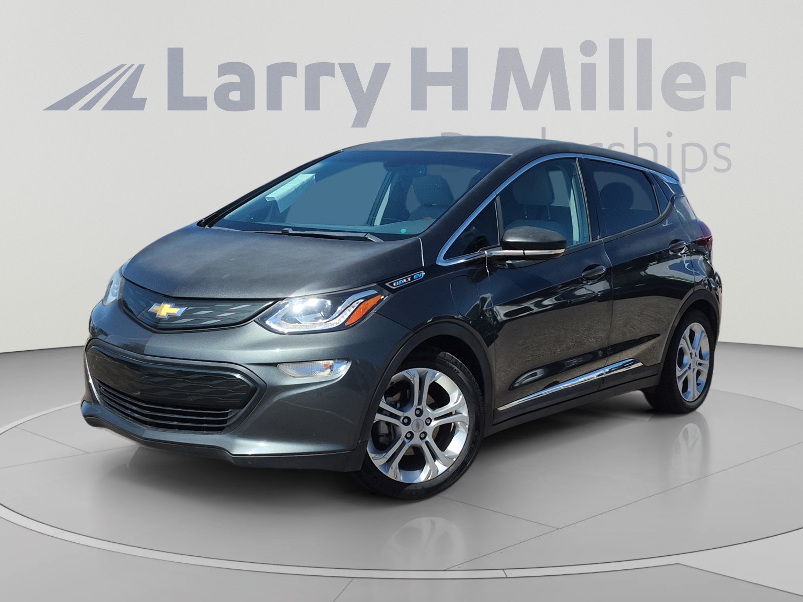 Used 2017 Chevrolet Bolt LT FWD image 1