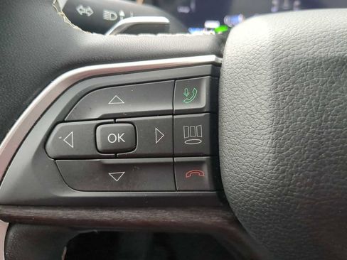 Used 2024 Jeep Grand Cherokee Limited 4xe image 16