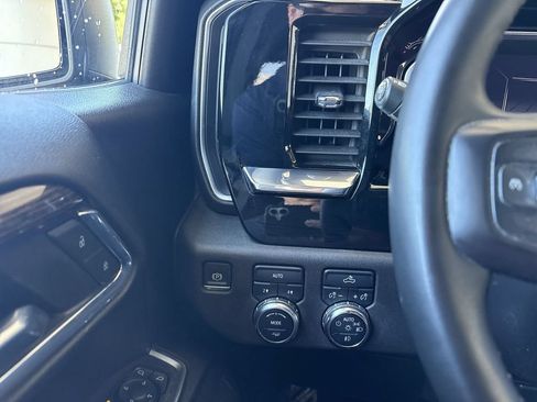 Certified 2024 GMC Sierra 1500 Elevation AWD/4WD image 18