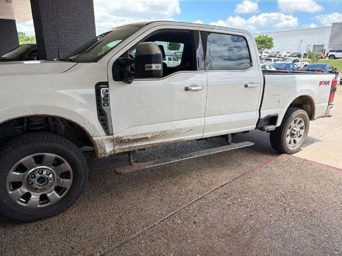 Certified 2026 Ford F350 Lariat w/ Lariat Ultimate Package AWD/4WD image 1
