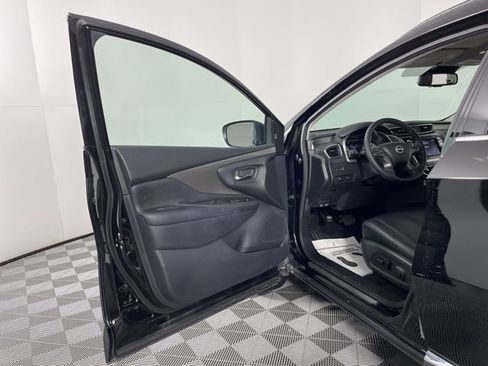 Used 2024 Nissan Murano SV image 16