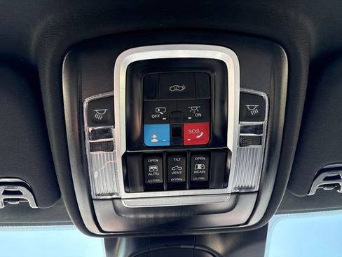 New 2026 RAM 3500 Laramie AWD/4WD image 14