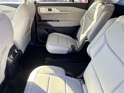 New 2026 Ford Explorer Active w/ Active Comfort Package image 20