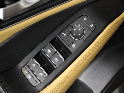 Certified 2021 Nissan Rogue Platinum FWD image 25