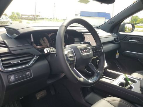 New 2026 GMC Acadia Elevation w/ Black Edition AWD/4WD image 7
