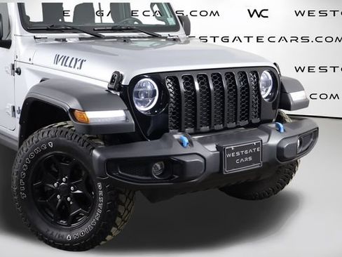 Used 2023 Jeep Wrangler Unlimited w/ Cold Weather Group AWD/4WD image 49