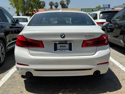 Used 2018 BMW 530e RWD image 4