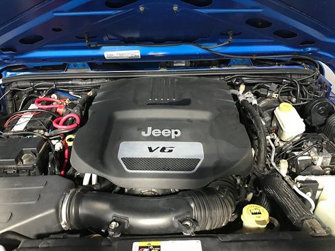 Used 2016 Jeep Wrangler Unlimited Sport w/ Quick Order Package 24S AWD/4WD image 31