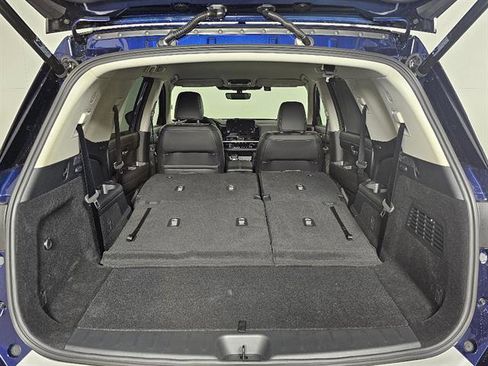 New 2025 Nissan Pathfinder SL image 23