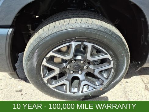 New 2026 RAM 1500 Laramie w/ Laramie Preferred Package AWD/4WD image 9