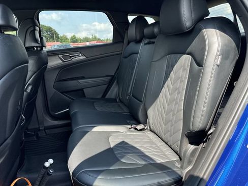 Used 2025 Kia Sportage X-Line AWD/4WD image 26