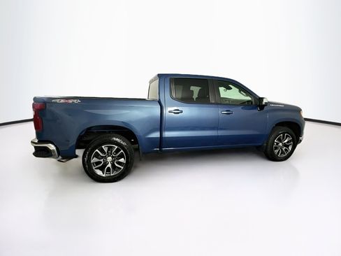 Used 2024 Chevrolet Silverado 1500 LT AWD/4WD image 10