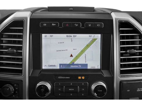 Used 2021 Ford F250 Platinum w/ FX4 Off-Road Package AWD/4WD image 19