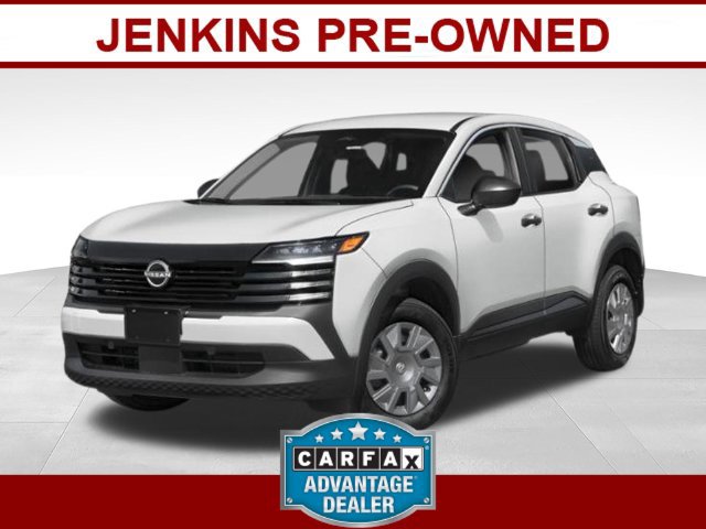 Used 2025 Nissan Kicks S FWD image 1