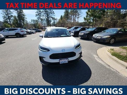 Used 2023 Honda HR-V LX image 4