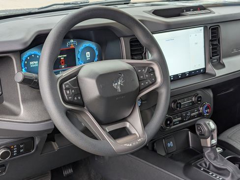 New 2025 Ford Bronco 2-Door image 11