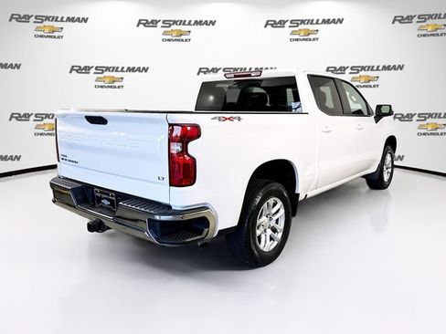 Used 2023 Chevrolet Silverado 1500 LT AWD/4WD image 7