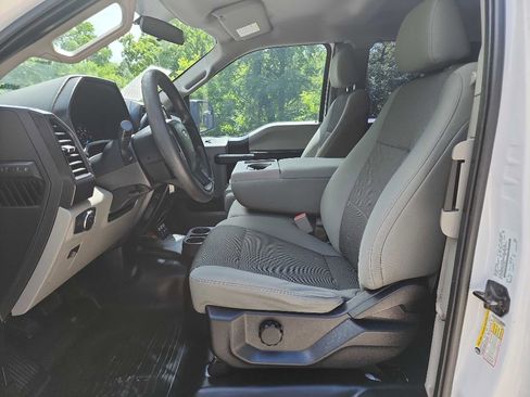 Used 2016 Ford F150 XL w/ XL Power Equipment Group AWD/4WD image 19