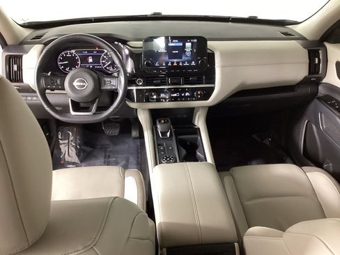 Used 2022 Nissan Pathfinder SL AWD/4WD image 36