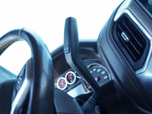 Used 2019 Chevrolet Silverado 1500 LT w/ Texas Edition image 34