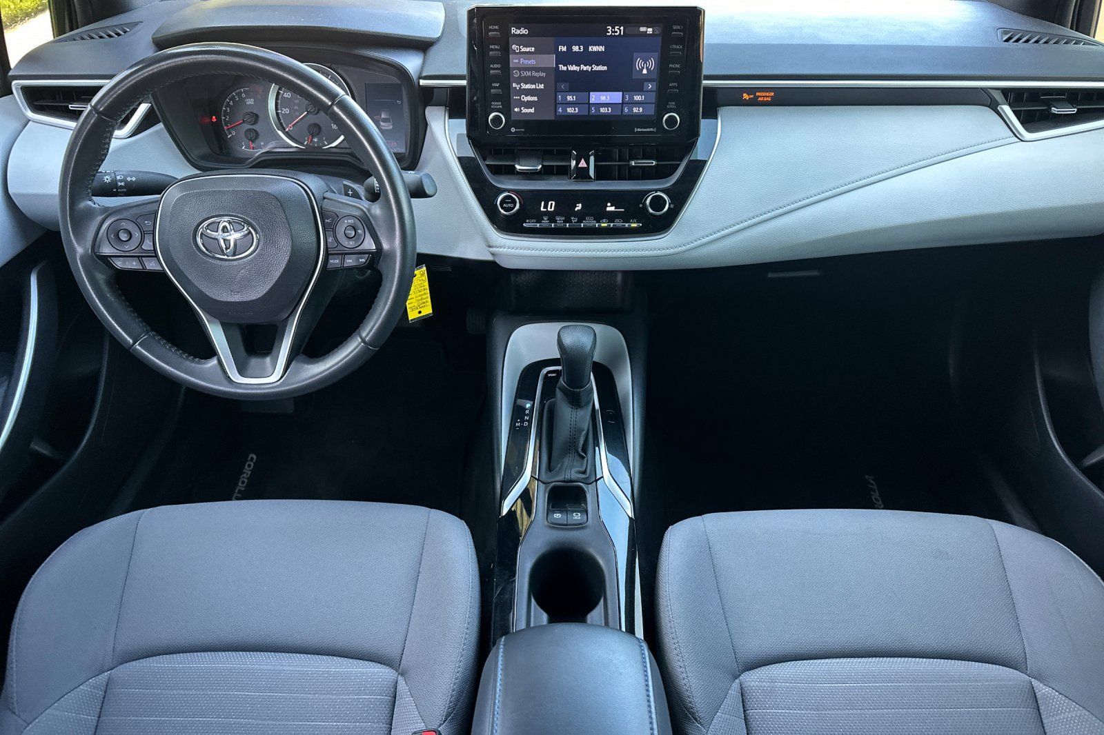 Used 2022 Toyota Corolla SE w/ Body Protection Package (TMS) FWD image 10