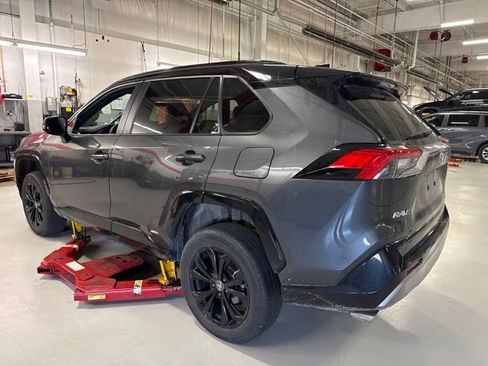 Used 2023 Toyota RAV4 XSE AWD/4WD image 6