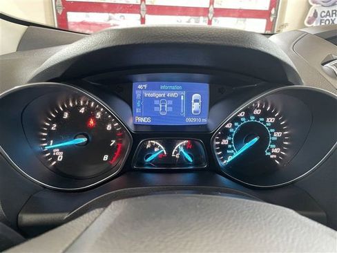 Used 2015 Ford Escape SE image 15